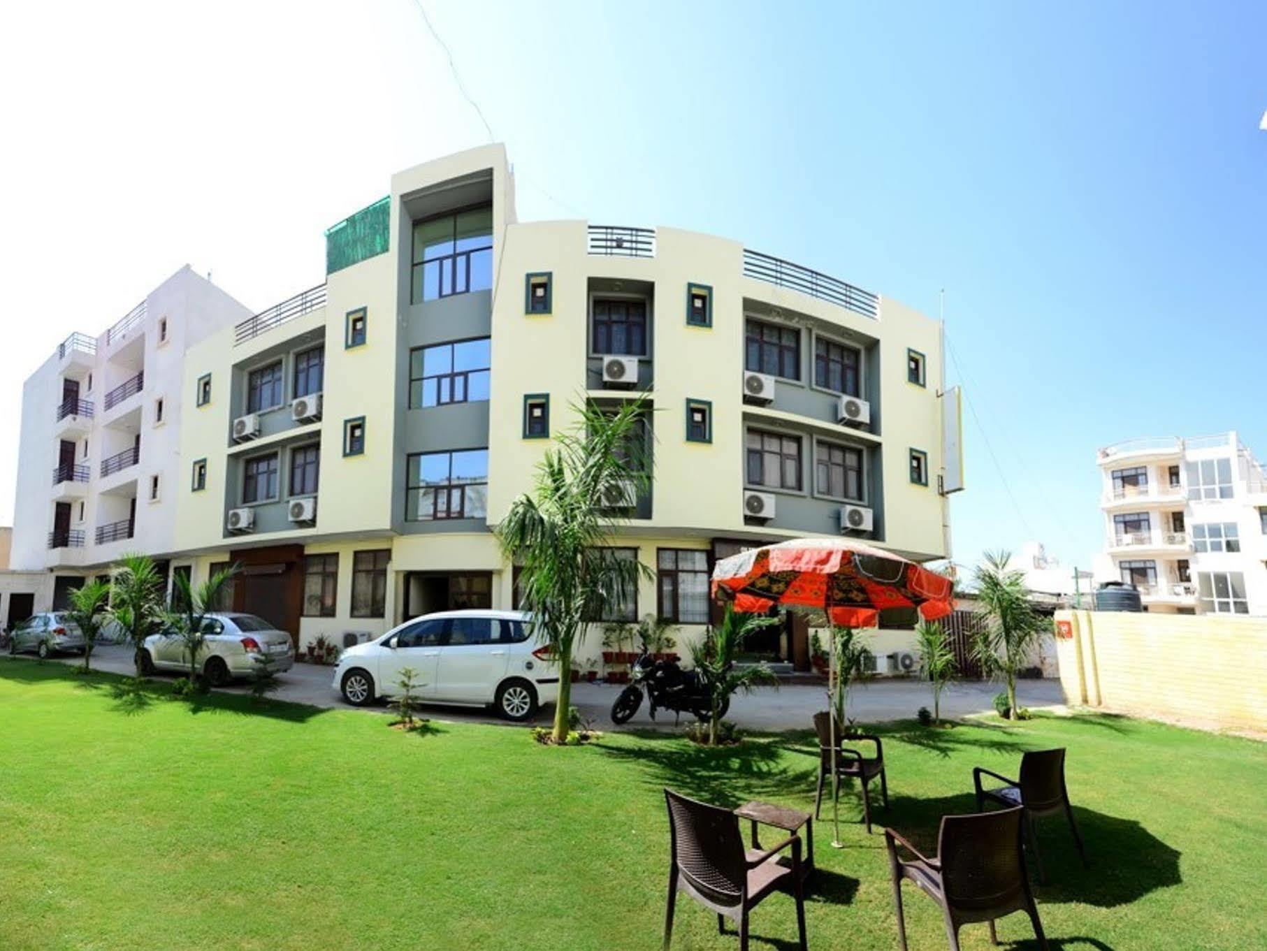 Hotel Olive & Blue - Govt Approved Hotel Near Delhi Airport Nowe Delhi Zewnętrze zdjęcie